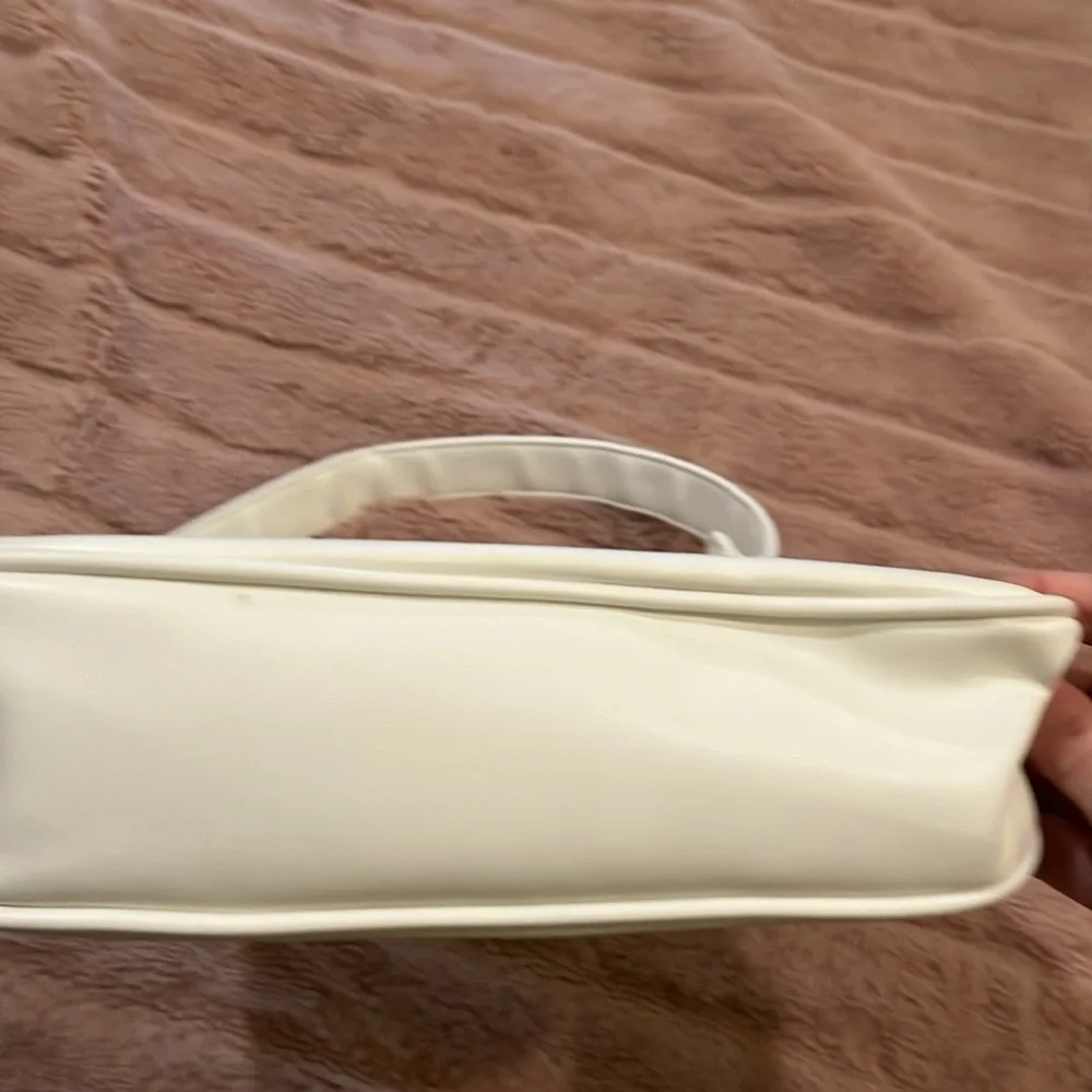 Cream handbag - Picture 3 of 7